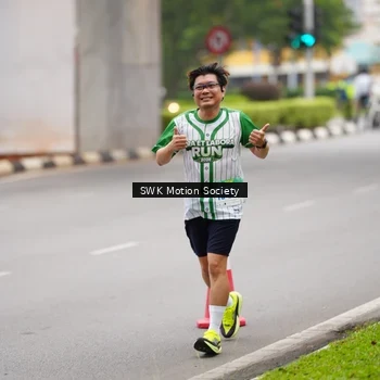 Runner Photo 8640004