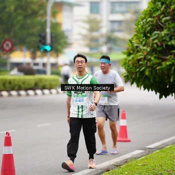 Runner Photo 8640009