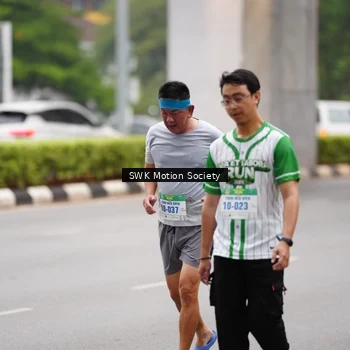 Runner Photo 8640013