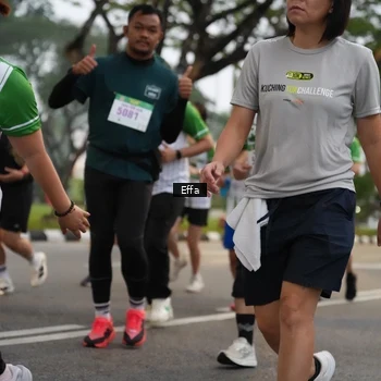 Runner Photo 8640021