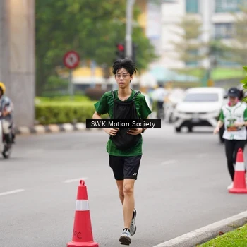 Runner Photo 8640026