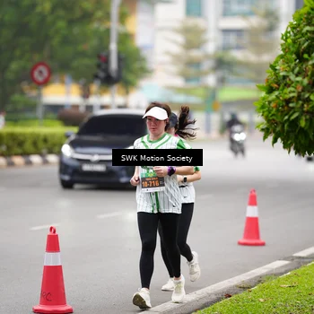 Runner Photo 8640028