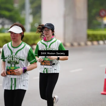 Runner Photo 8640034