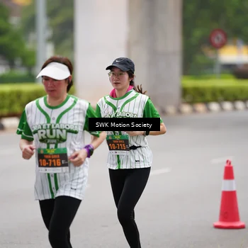 Runner Photo 8640042