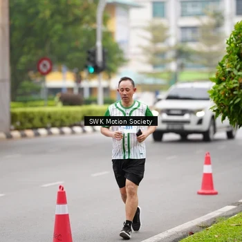 Runner Photo 8640048