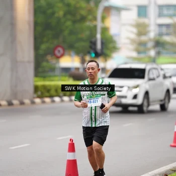 Runner Photo 8640054
