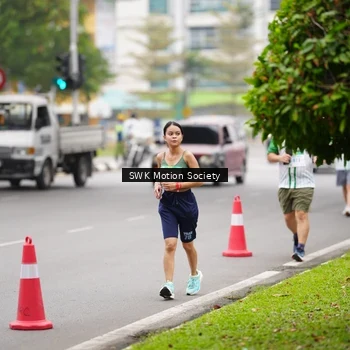 Runner Photo 8640059