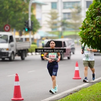 Runner Photo 8640060
