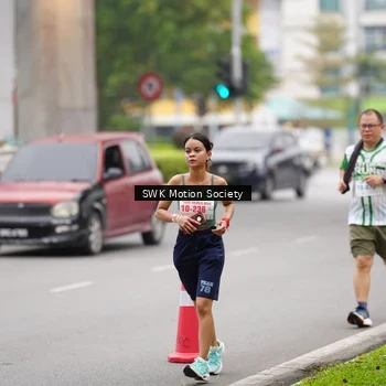 Runner Photo 8640069