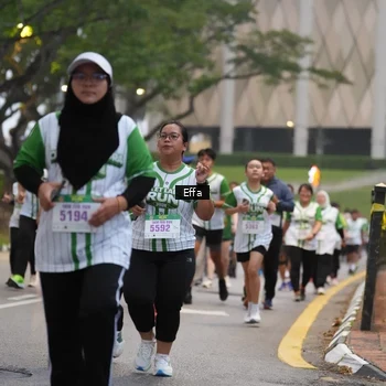 Runner Photo 8640072