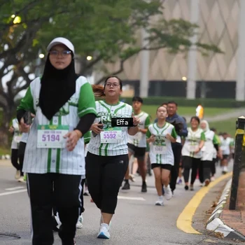 Runner Photo 8640076