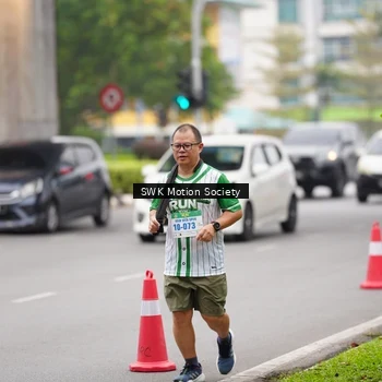 Runner Photo 8640077