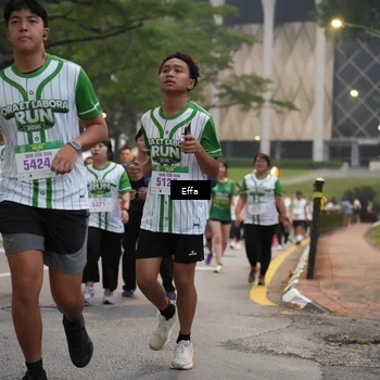Runner Photo 8640093