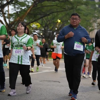 Runner Photo 8640109