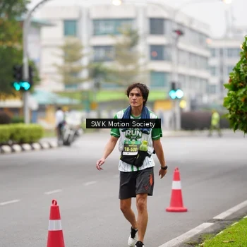 Runner Photo 8640110