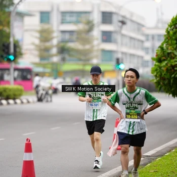 Runner Photo 8640121