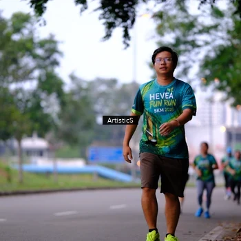 Runner Photo 8640175