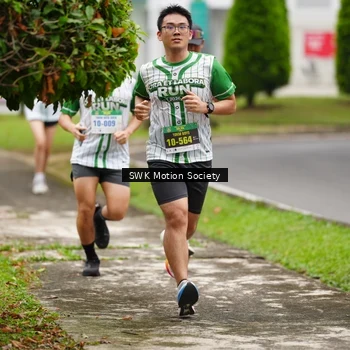 Runner Photo 8640204