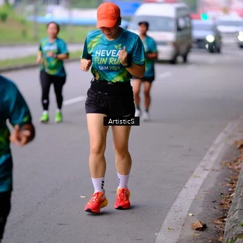 Runner Photo 8640229