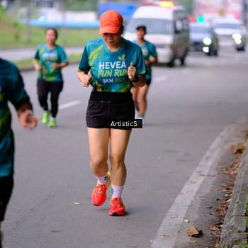 Runner Photo 8640232