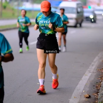 Runner Photo 8640233