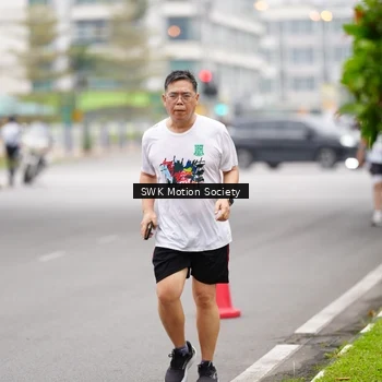 Runner Photo 8640235