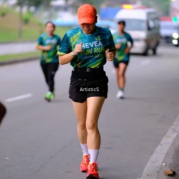 Runner Photo 8640240