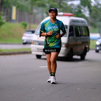 Runner Photo 8640250