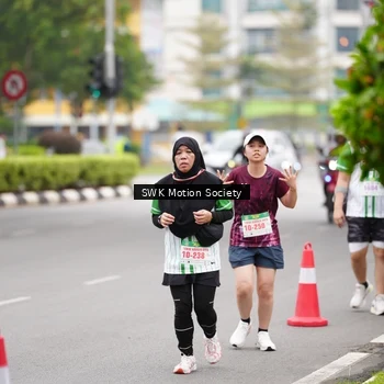Runner Photo 8640261