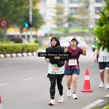 Runner Photo 8640269