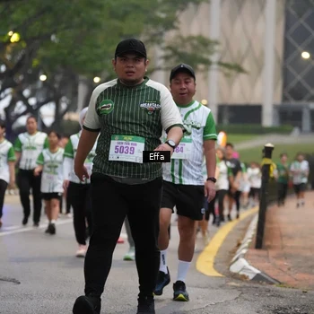 Runner Photo 8640295