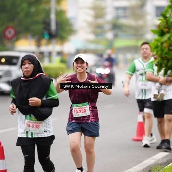 Runner Photo 8640299