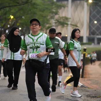 Runner Photo 8640301