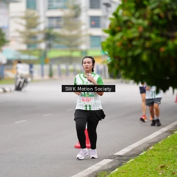 Runner Photo 8640349
