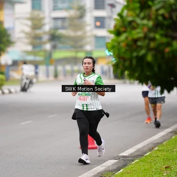 Runner Photo 8640353