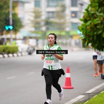 Runner Photo 8640364