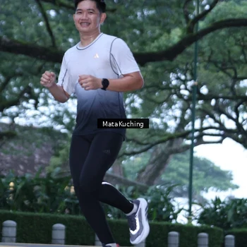 Runner Photo 8640375