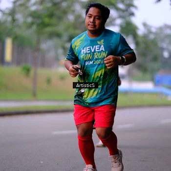 Runner Photo 8640383