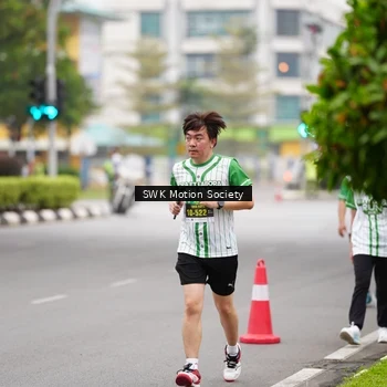Runner Photo 8640396