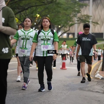 Runner Photo 8640398