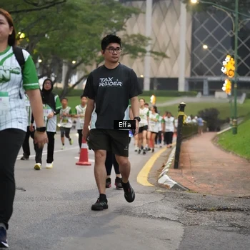 Runner Photo 8640415