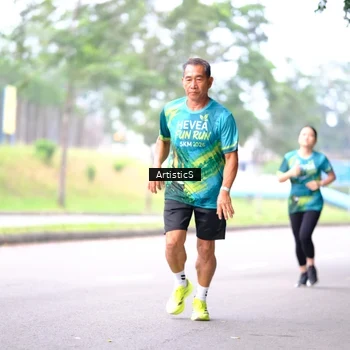 Runner Photo 8640420