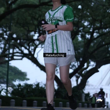 Runner Photo 8640423