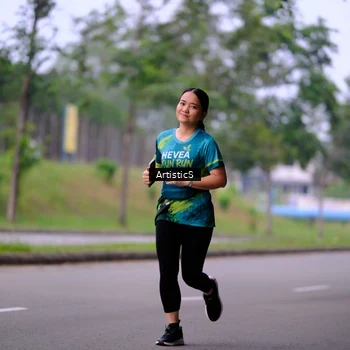 Runner Photo 8640431