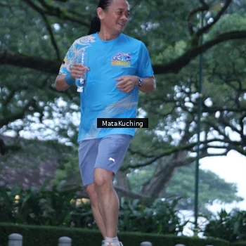 Runner Photo 8640433