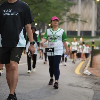 Runner Photo 8640450