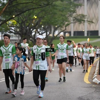 Runner Photo 8640469