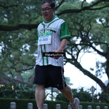 Runner Photo 8640479
