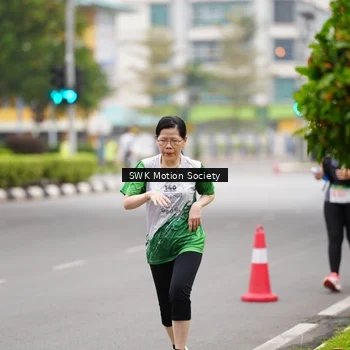 Runner Photo 8640503