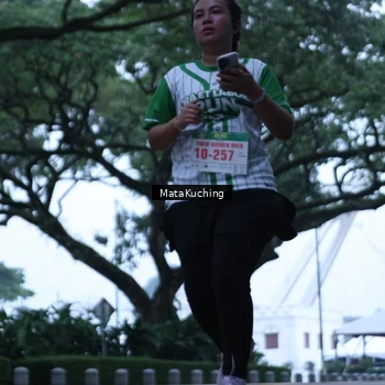 Runner Photo 8640512
